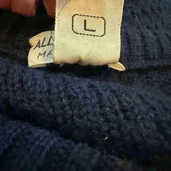 100% Wool Knit Ladies Sweater V Neck Long Sleeve Made in Italy Blue‎ White - Picture 7 of 7